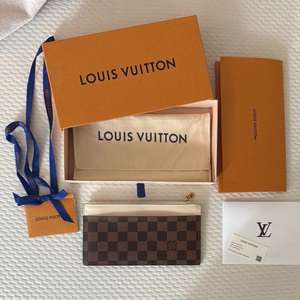Louis Vuitton Slim Purse (Cream)